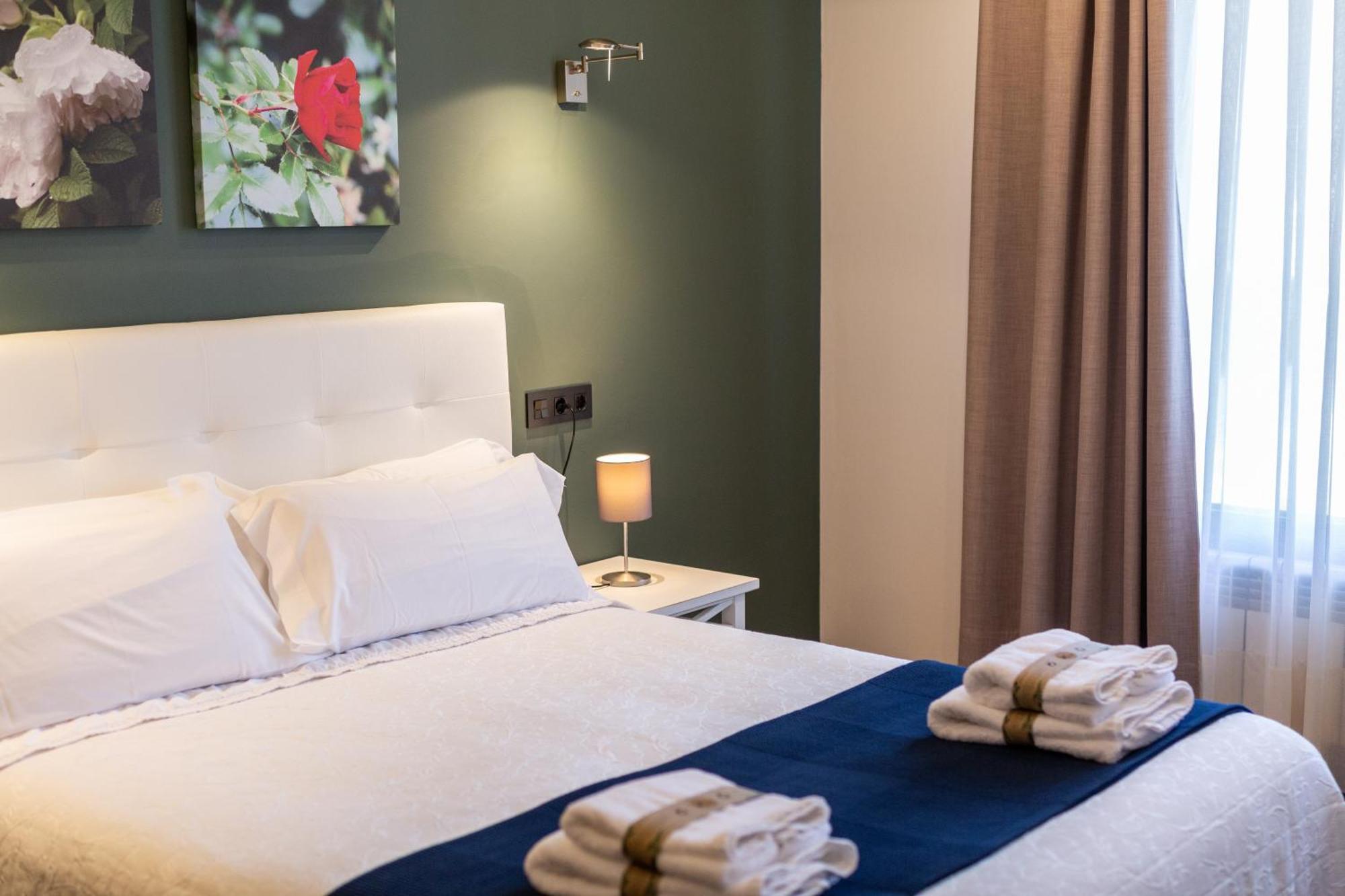 Complejo Turistico Les Cotolles Apartment กังกัส เด โอนิส ภายนอก รูปภาพ