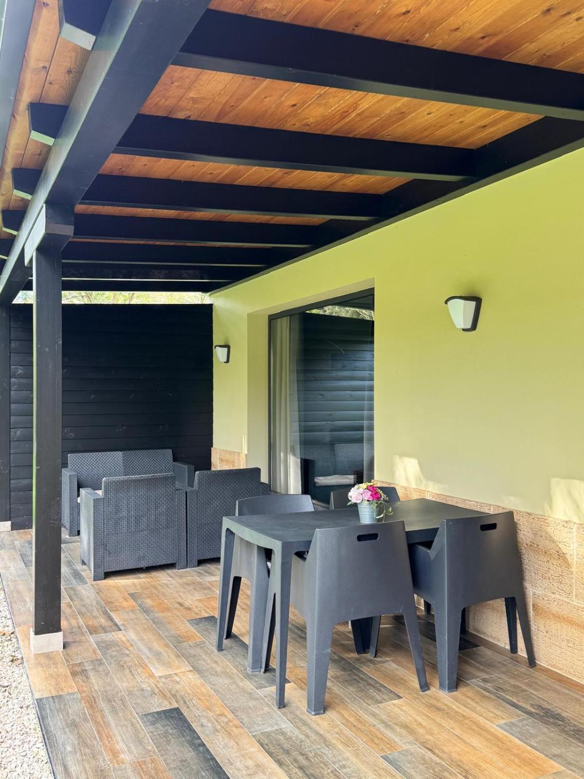 Complejo Turistico Les Cotolles Apartment กังกัส เด โอนิส ภายนอก รูปภาพ